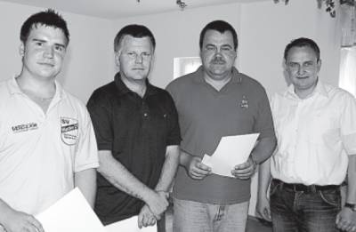 Benjamin Kaiser whrend der Ehrung der Meister und Platzierten des Fuballkreises Spreewald 